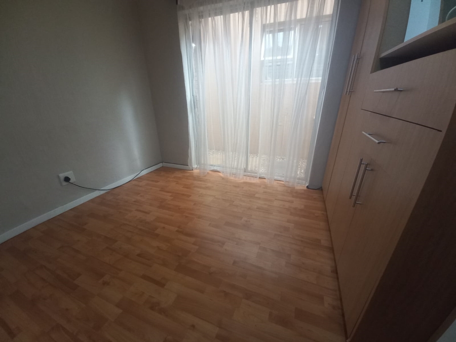 4 Bedroom Property for Sale in Portlands Western Cape